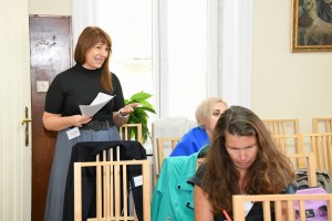 15